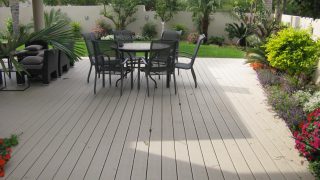 דק פולימרי (סינטטי) בגוון אפור