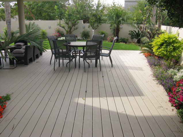 דק פולימרי (סינטטי) בגוון אפור